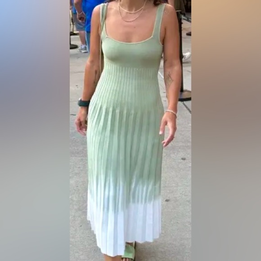 πΊπHPππΊ NWT Staud Ellison Midi Dress Jade Tie Dye πRareπ - Picture 3 of 16